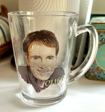 CLIFF RICHARD GLASS COFFEE MUG